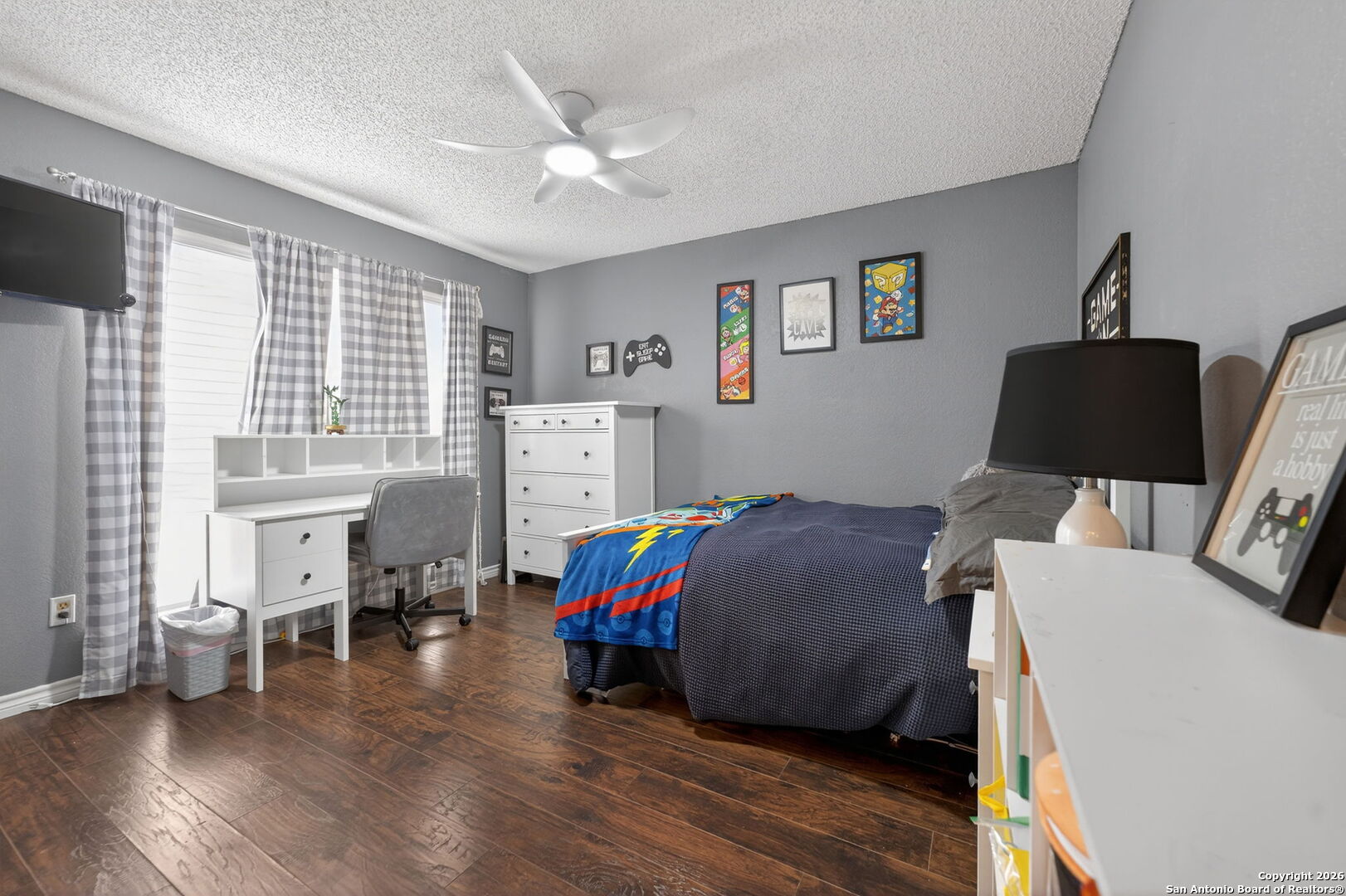 property viewer photo 27