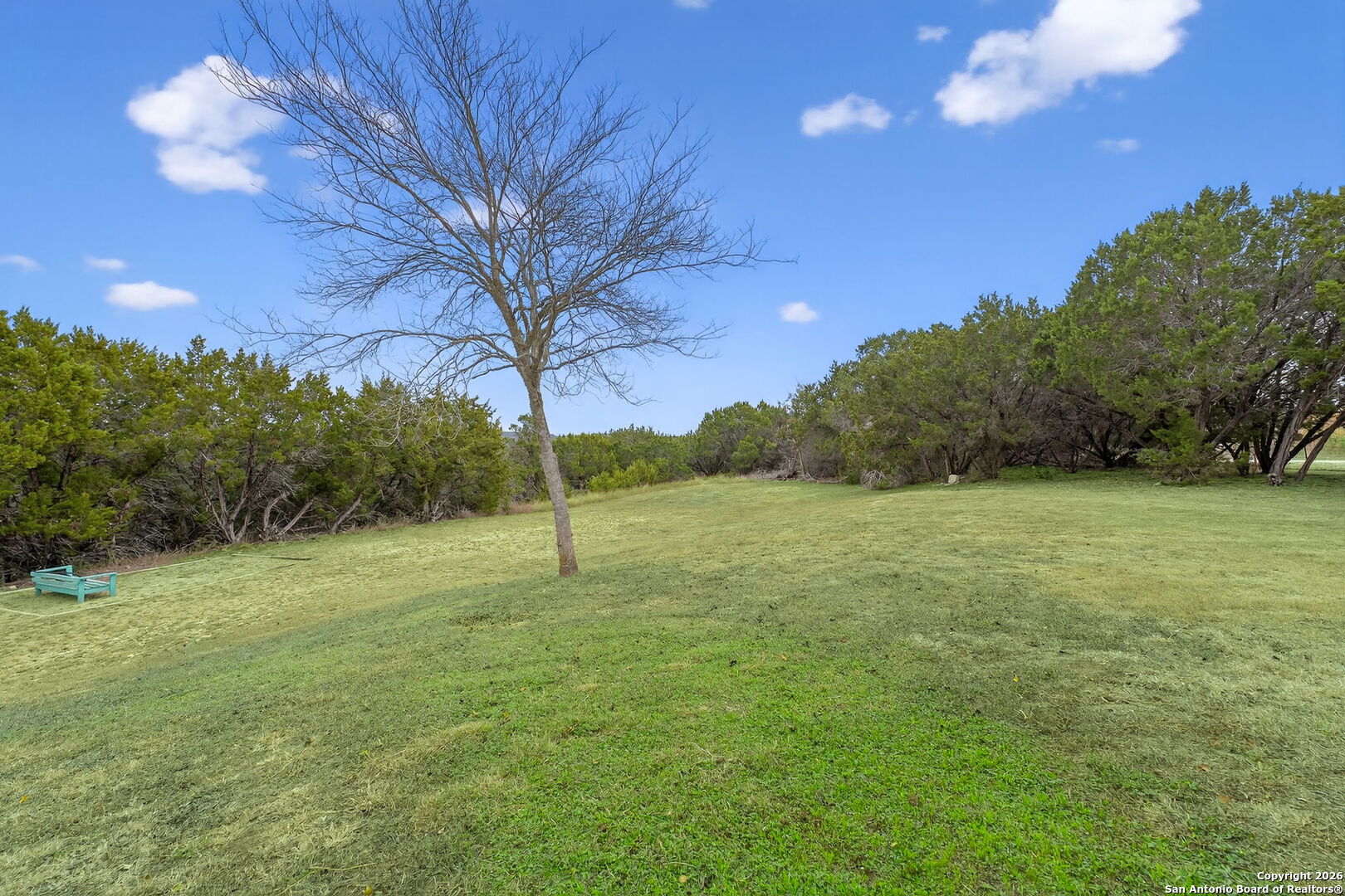 property viewer photo 35