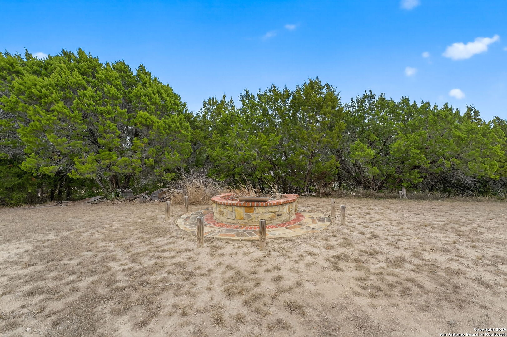 property viewer photo 41