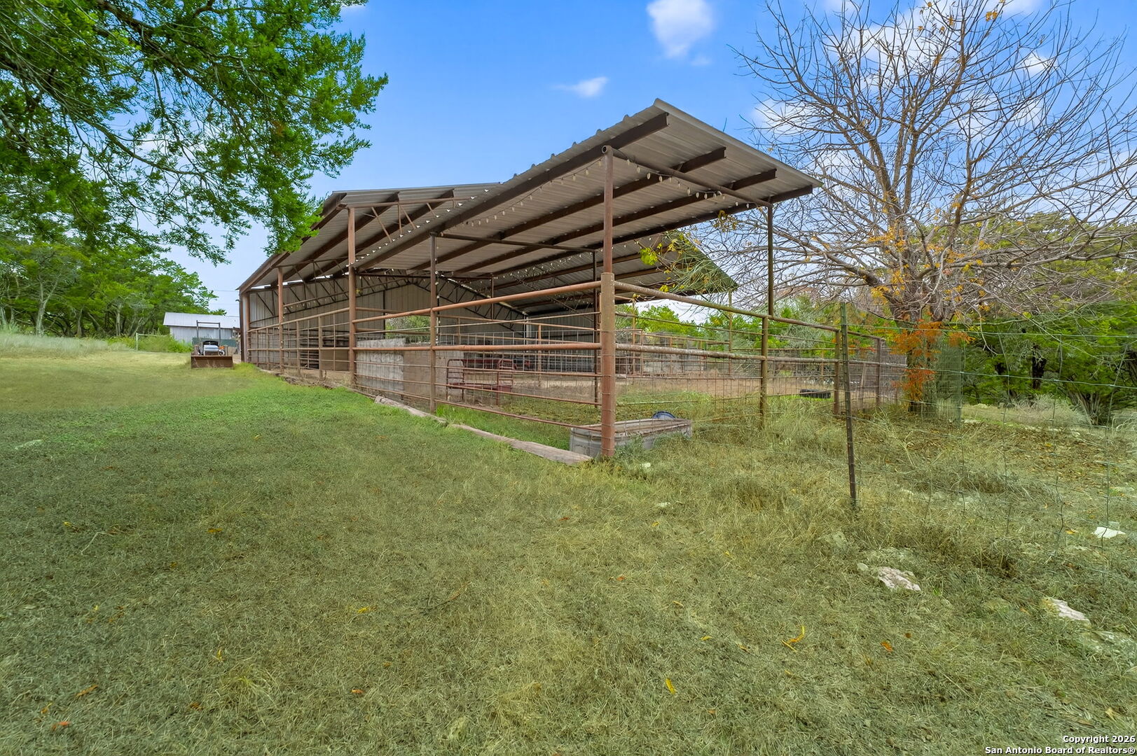 property viewer photo 43