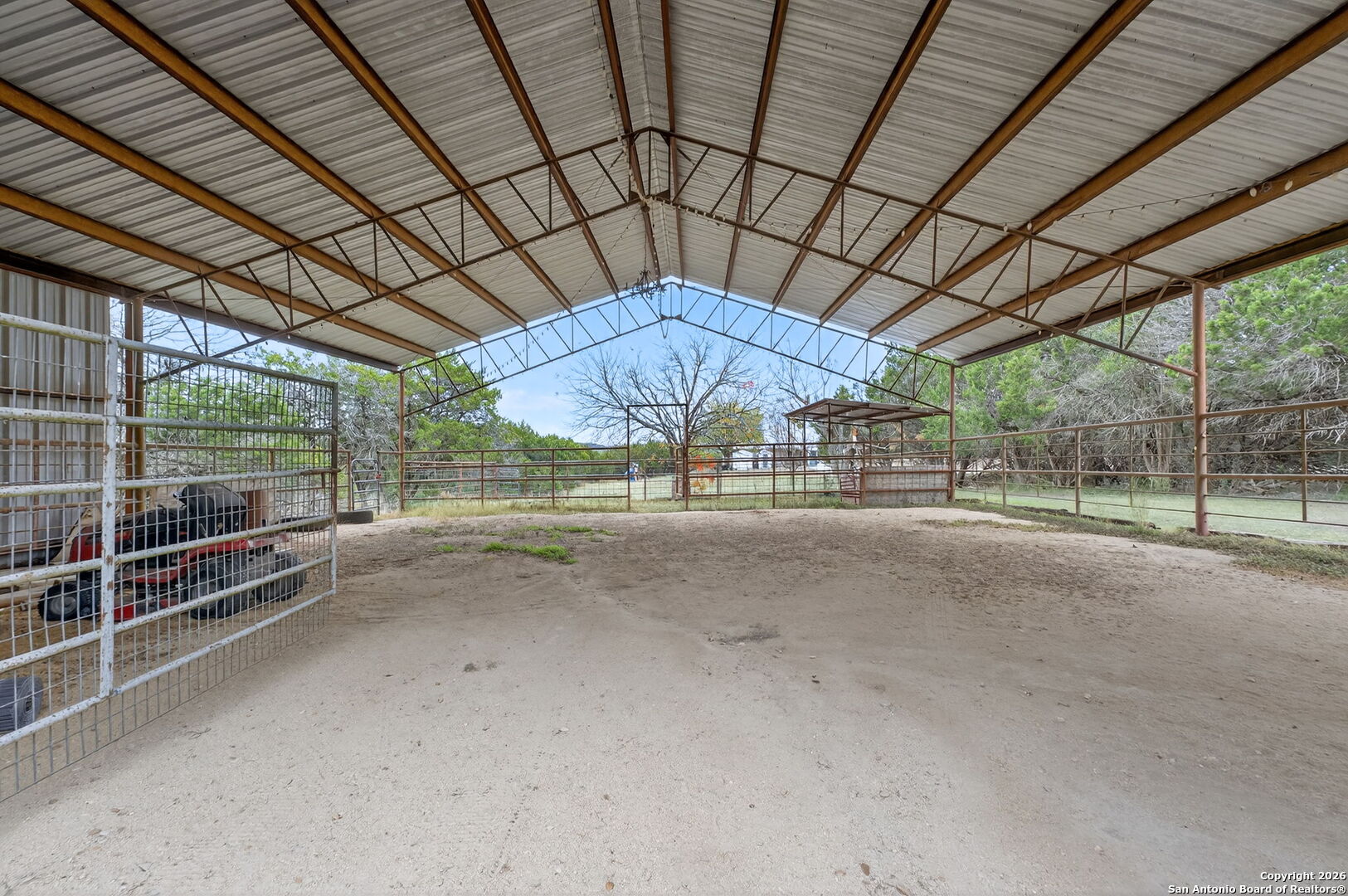 property viewer photo 46