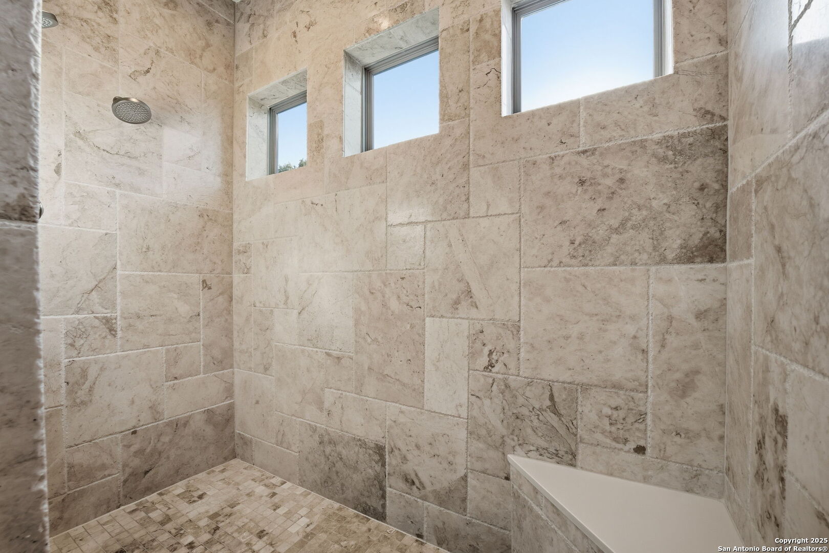 property viewer photo 21