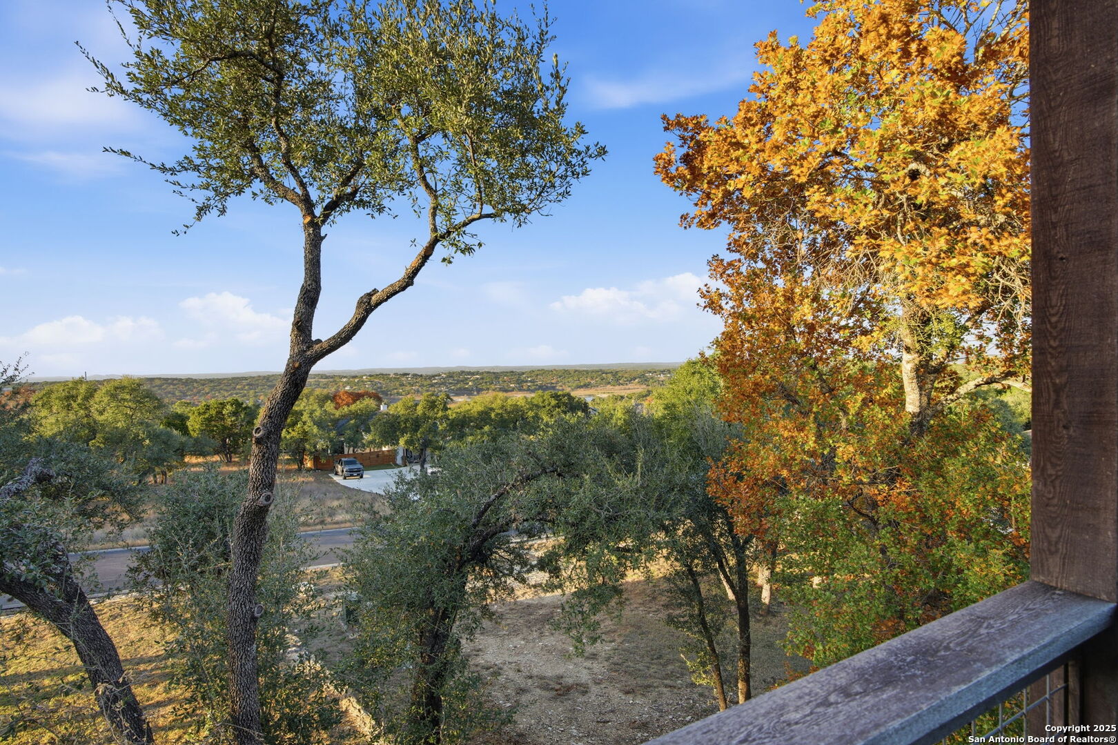property viewer photo 27