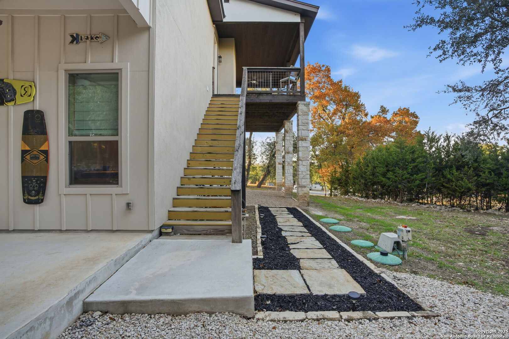 property viewer photo 29