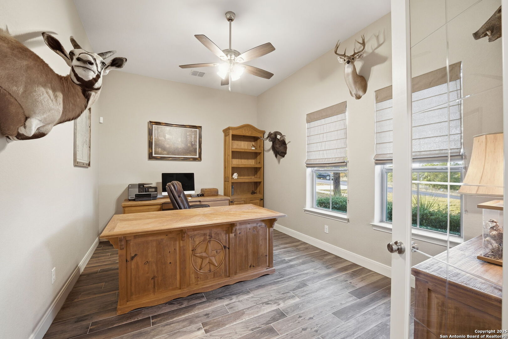 property viewer photo 36