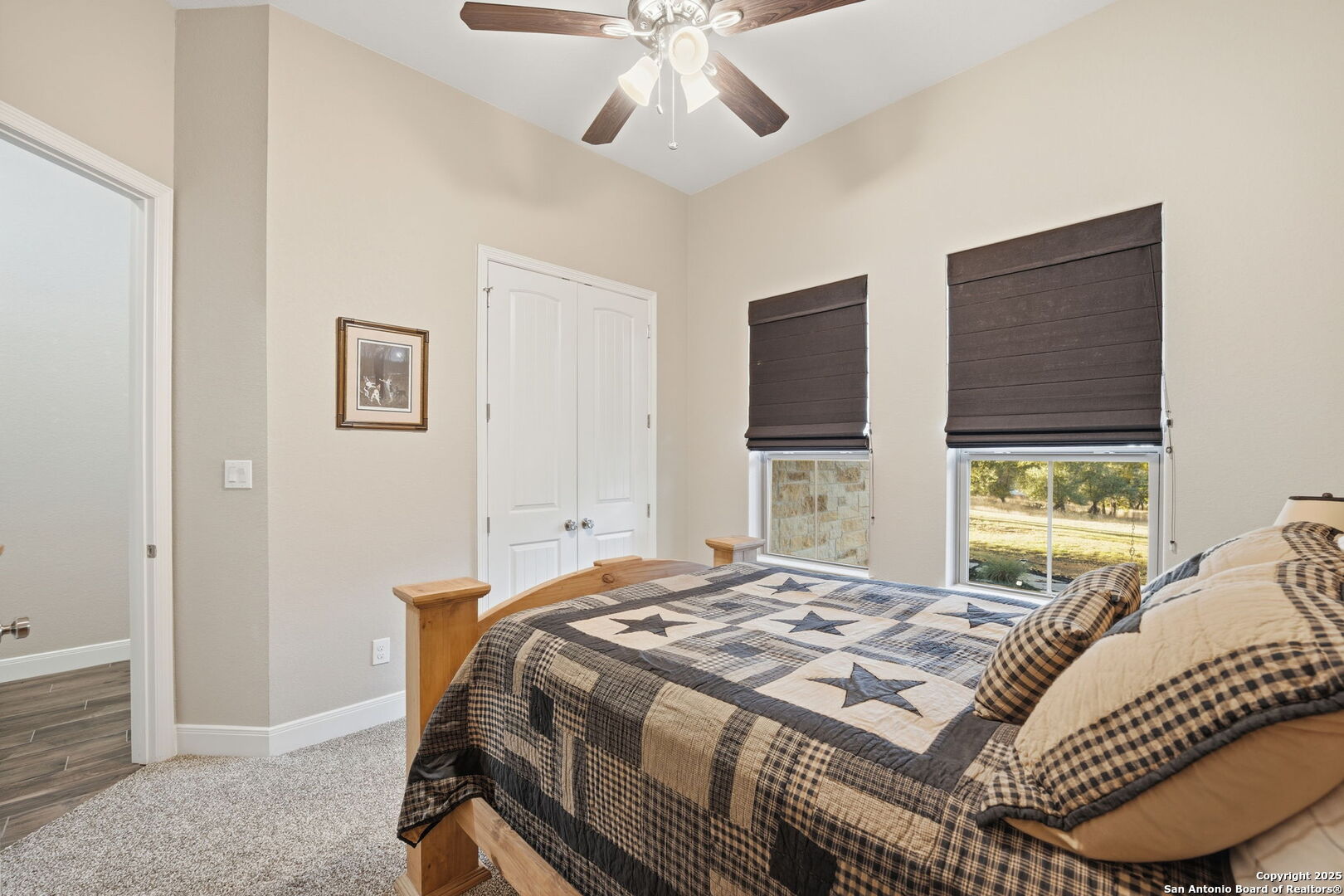 property viewer photo 41