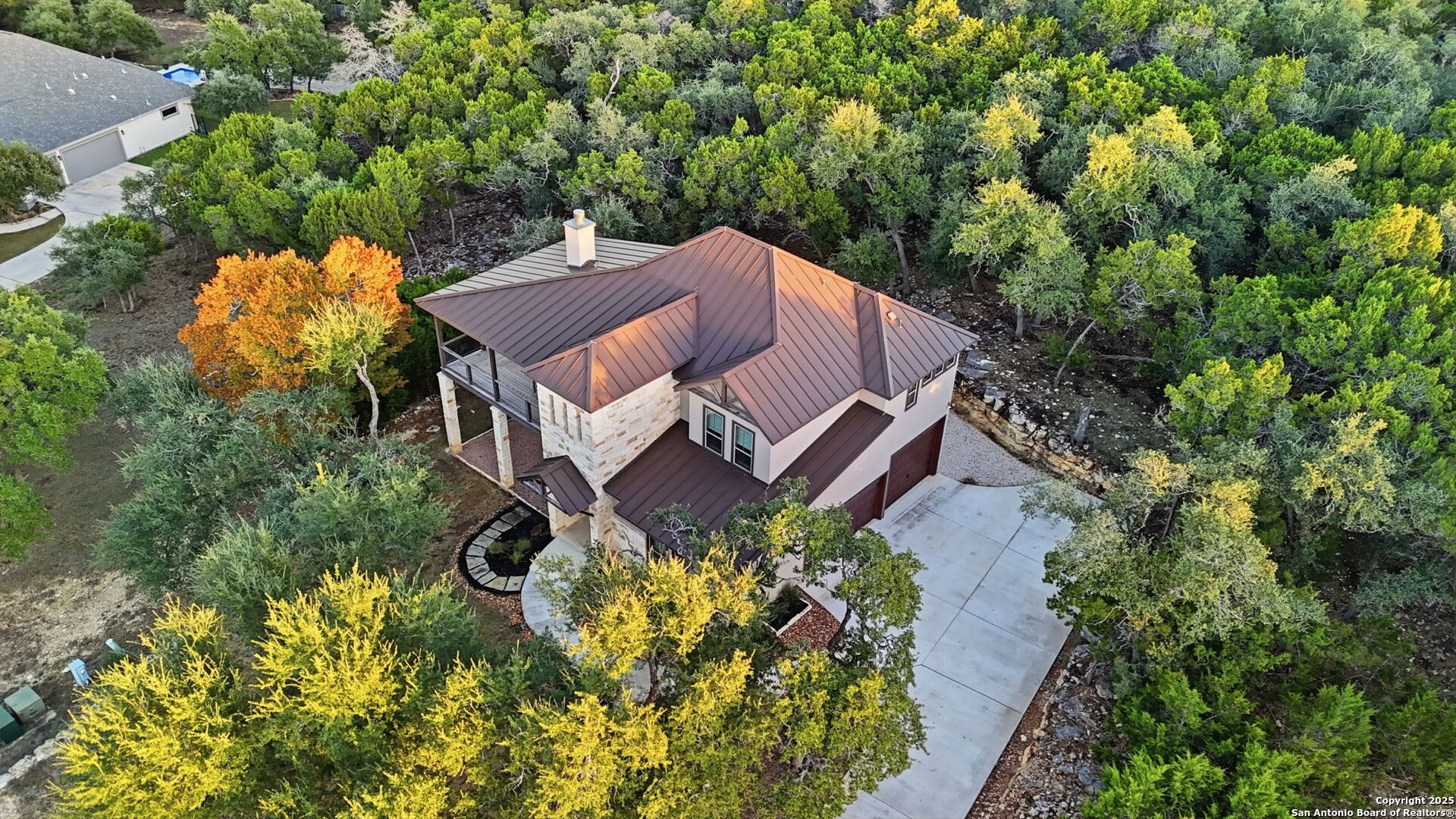 property viewer photo 43