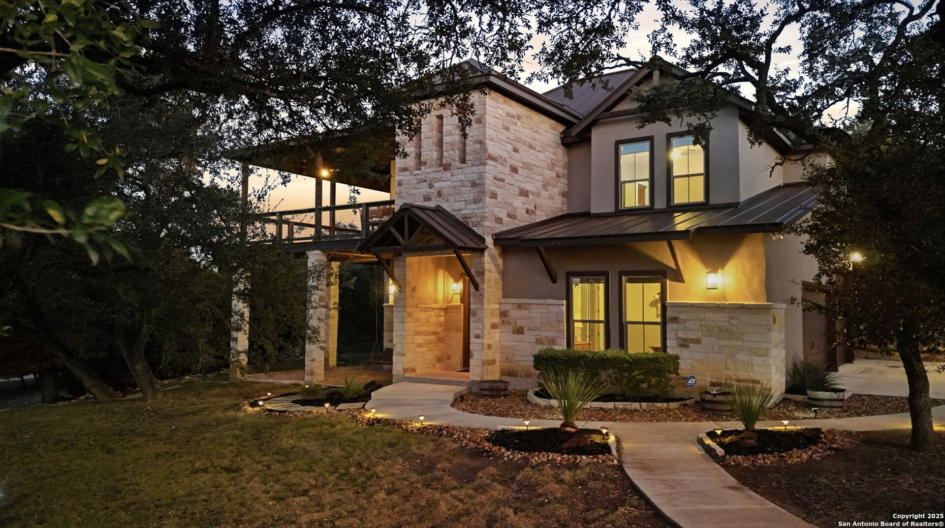 property viewer photo 45