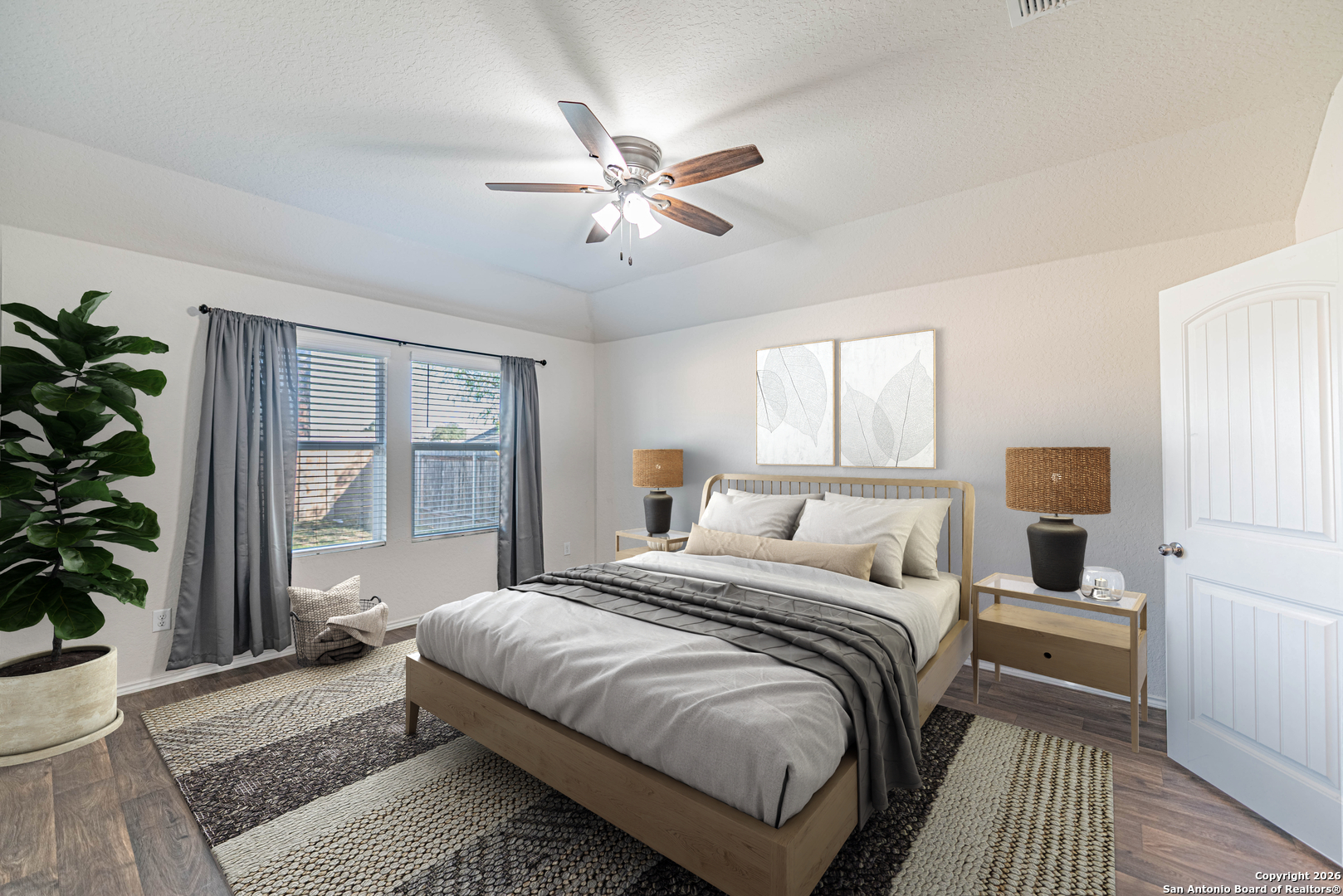 property viewer photo 16