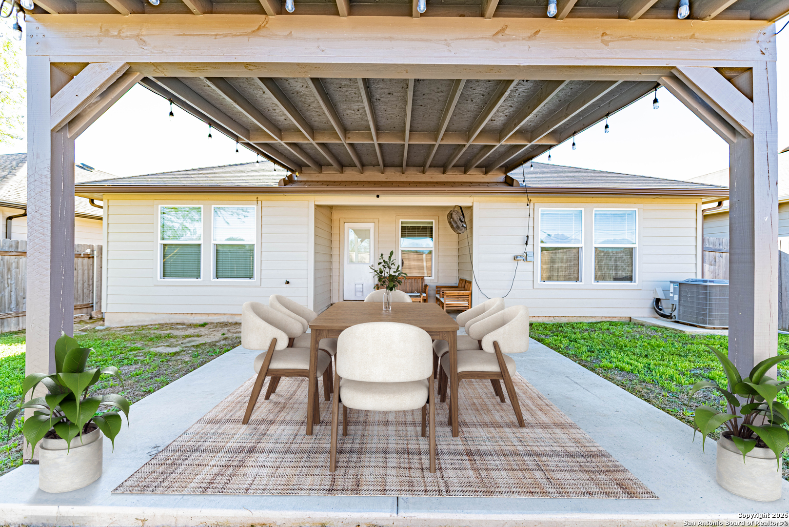 property viewer photo 27