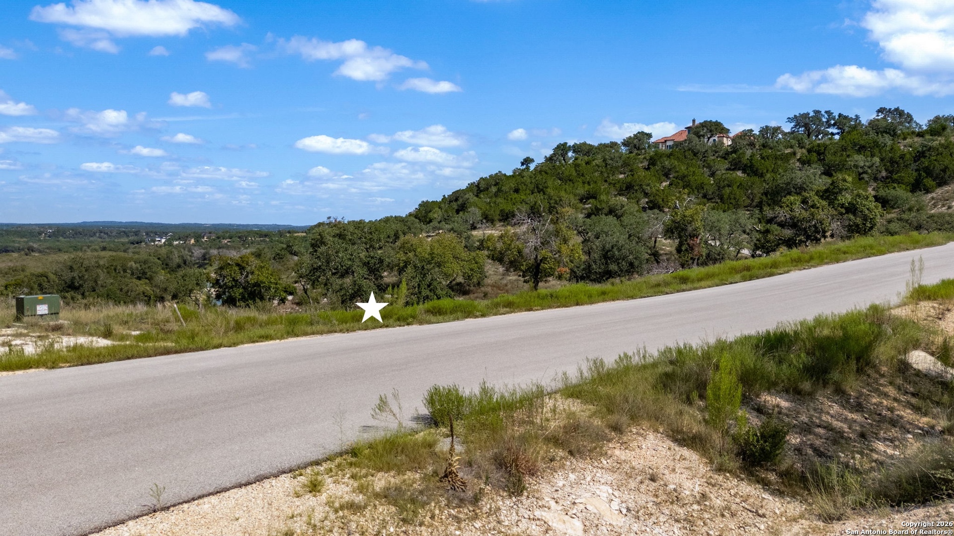main property photo 15