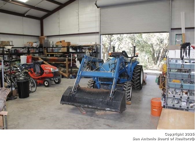 main property photo 5