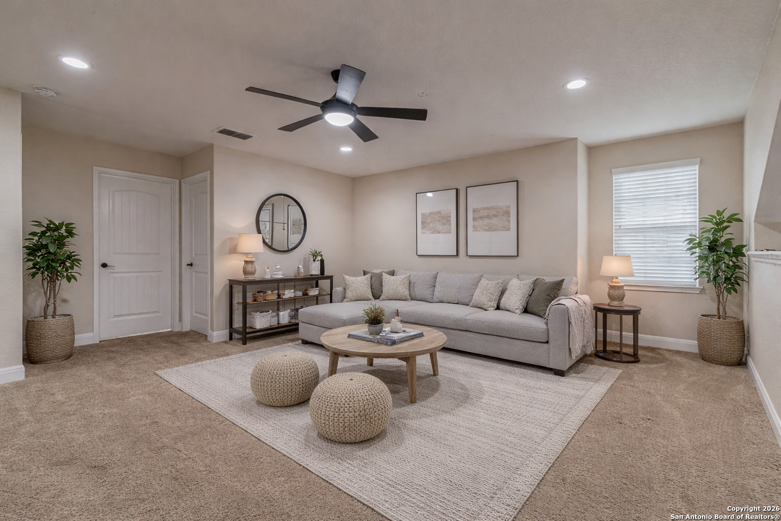 property viewer photo 13