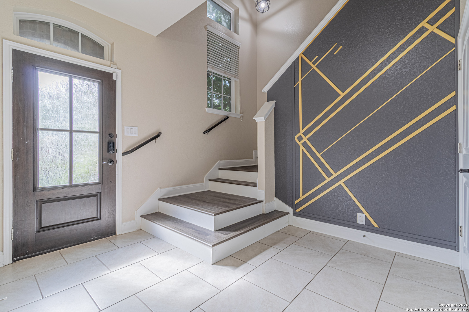 property viewer photo 5