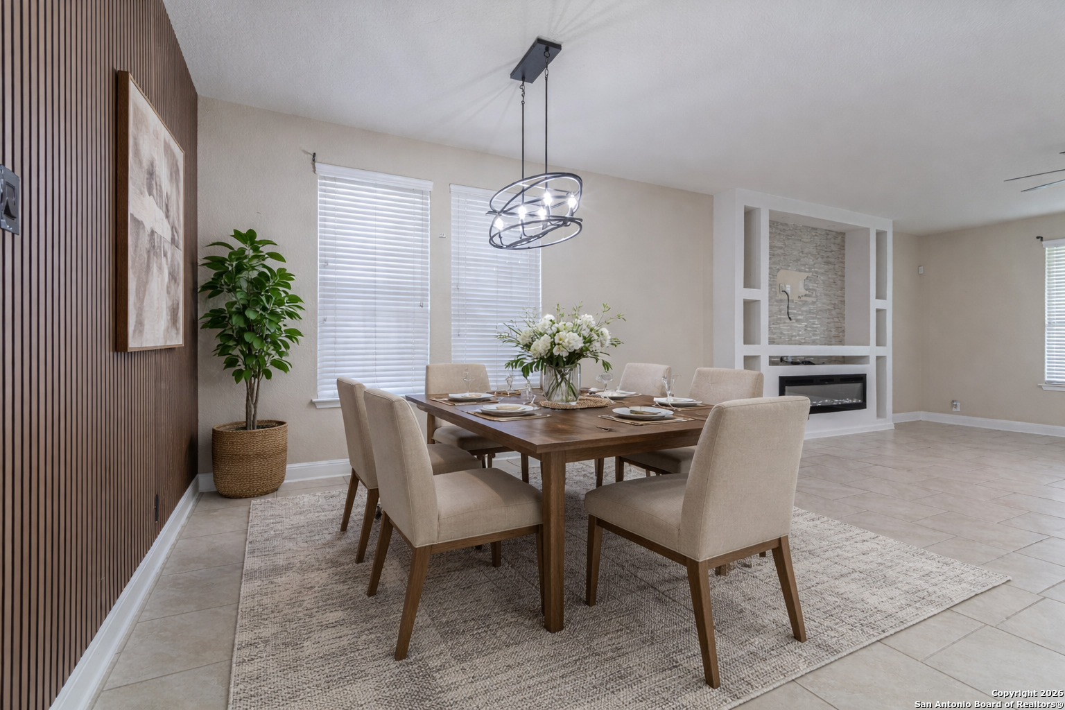property viewer photo 6