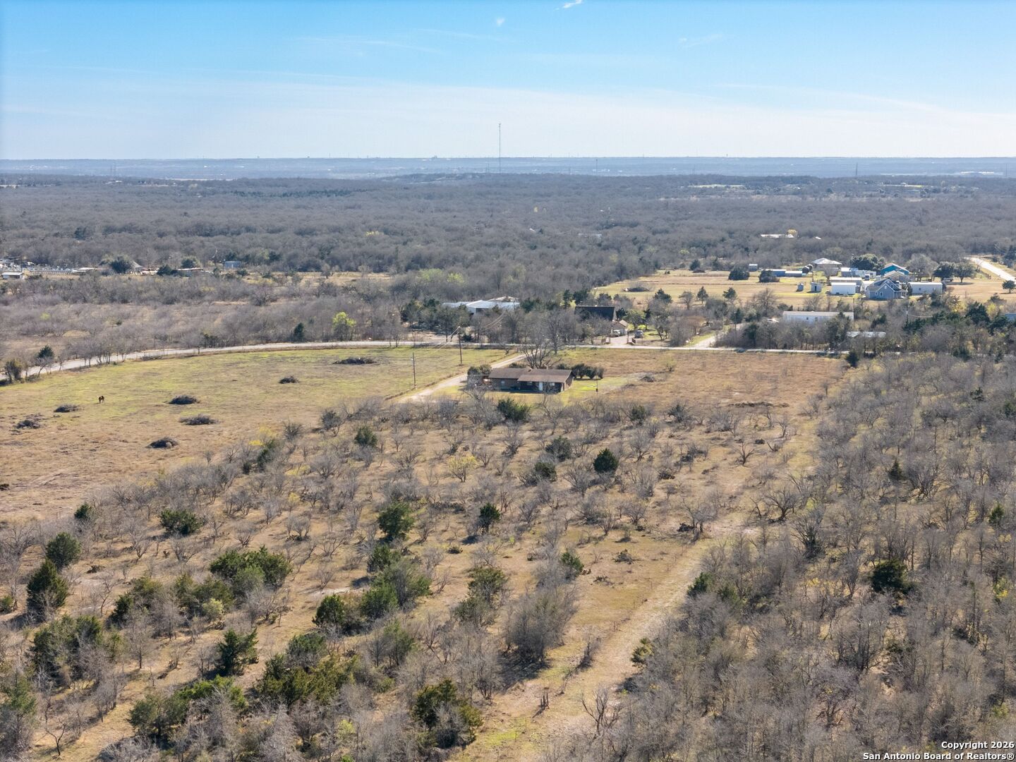 main property photo 40