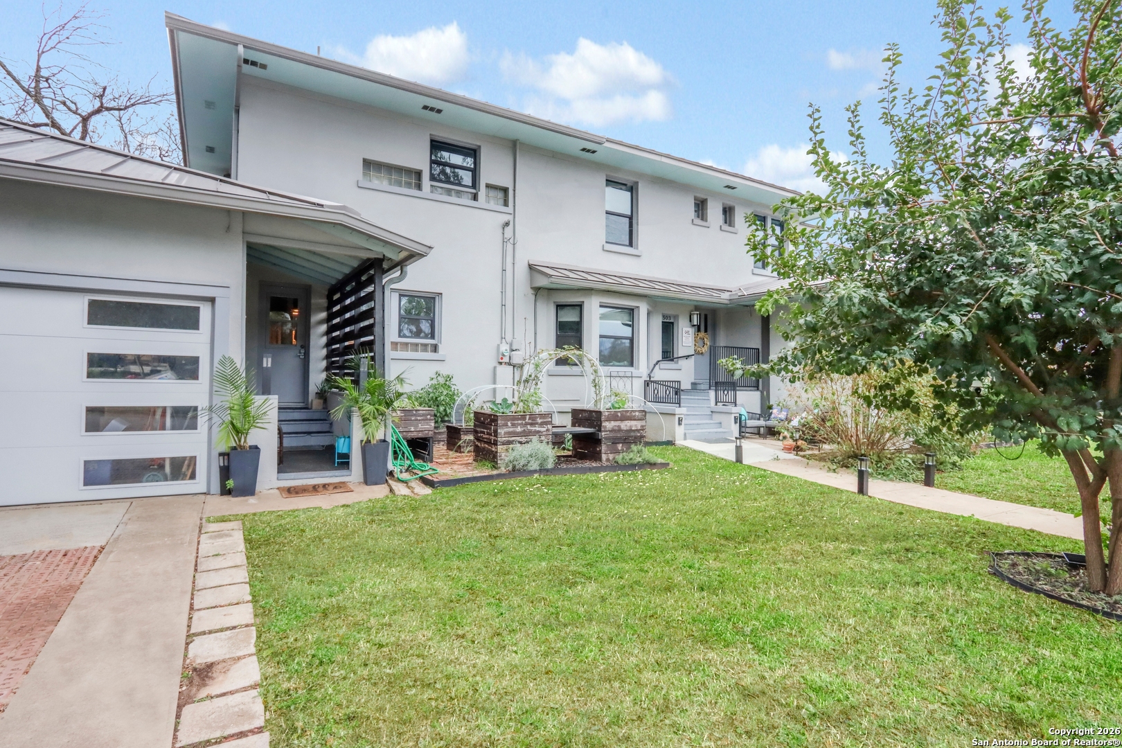 main property photo 38