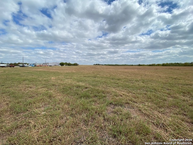 main property photo 6