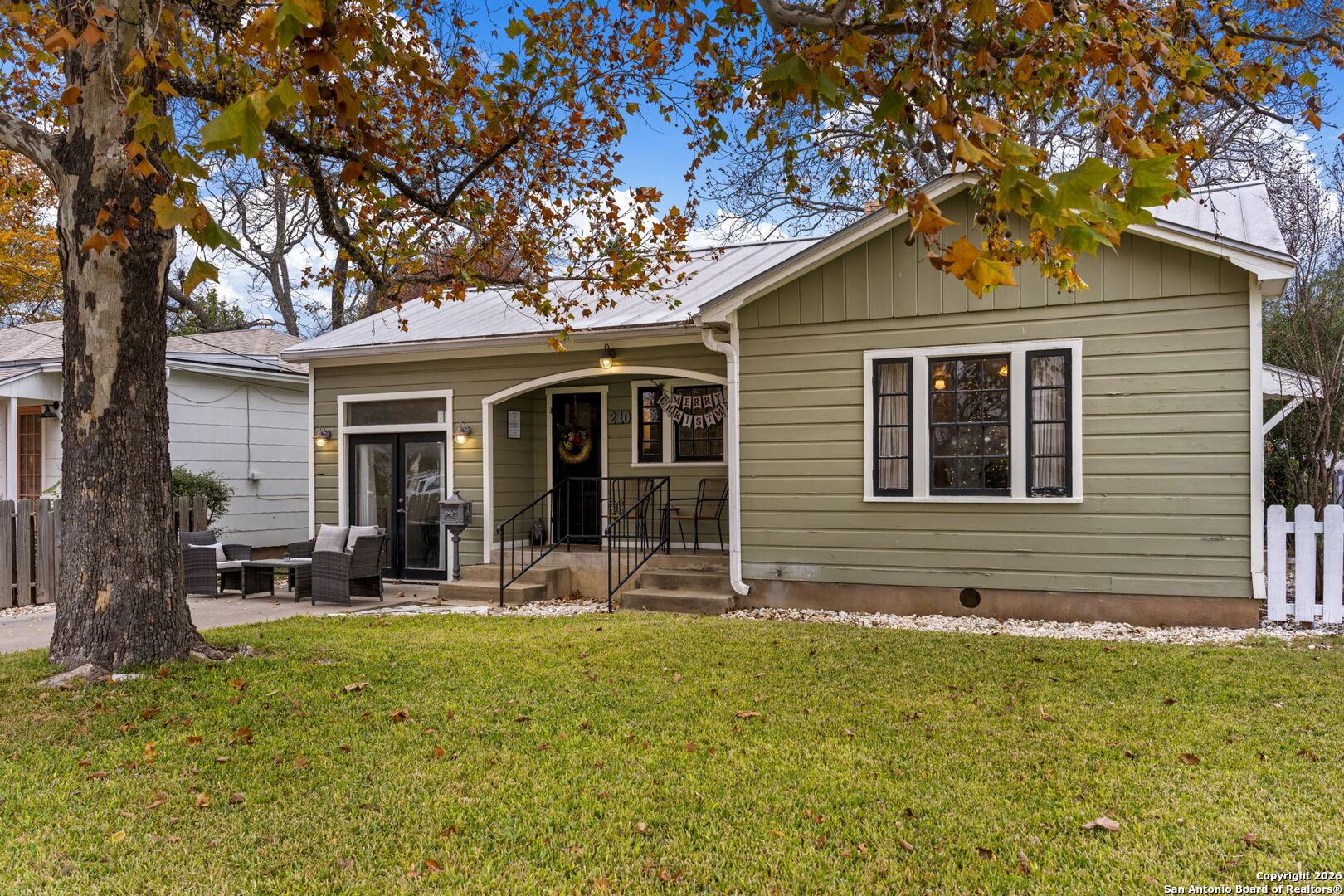 main property photo 1