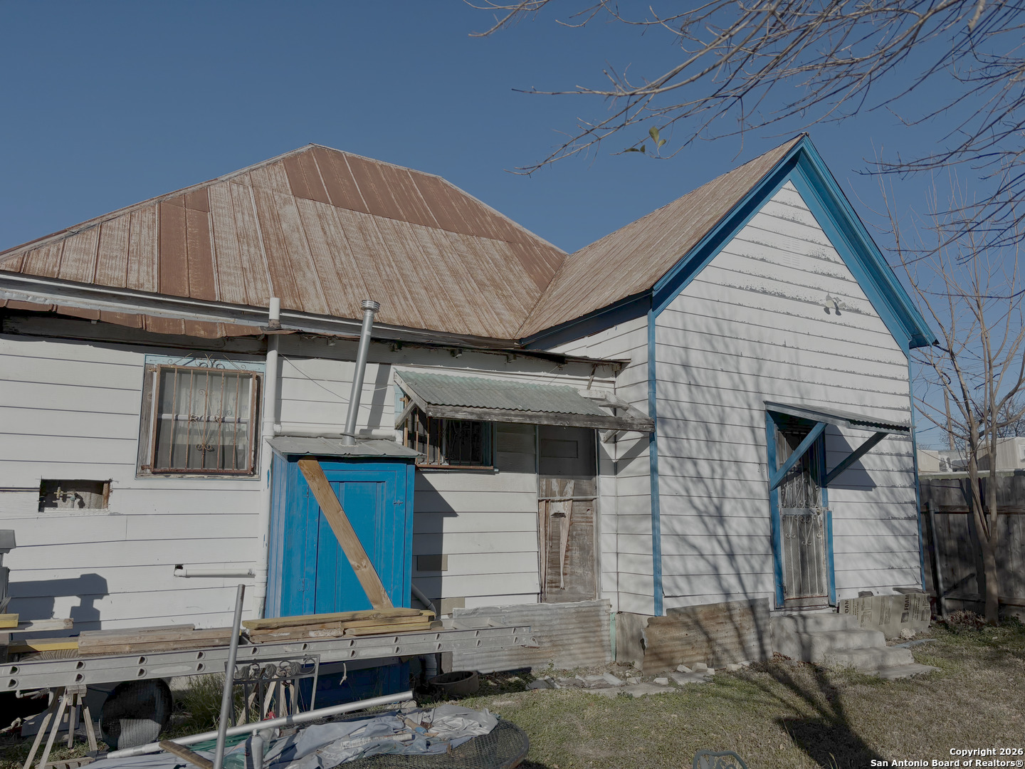 main property photo 2