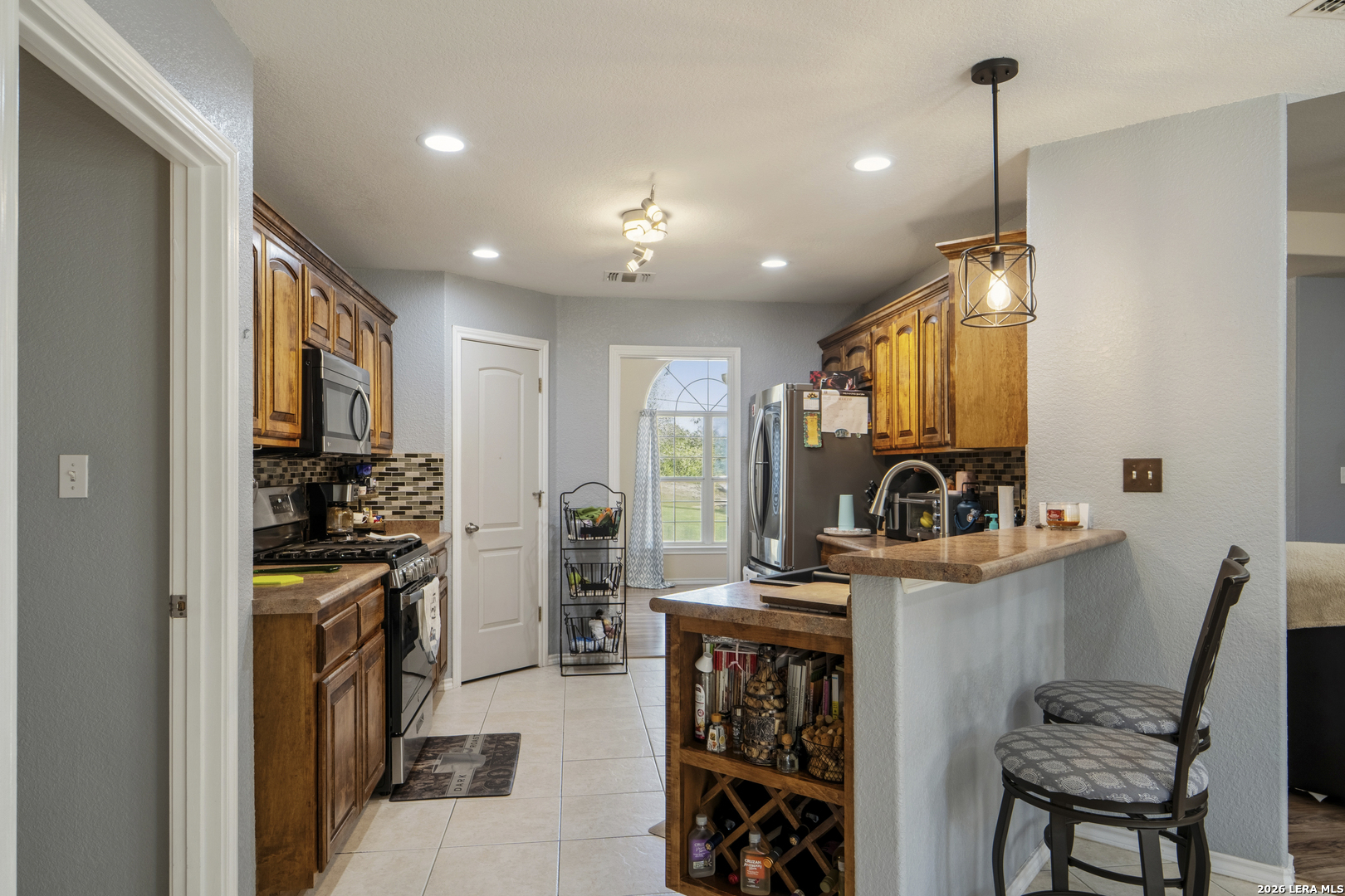 main property photo 12