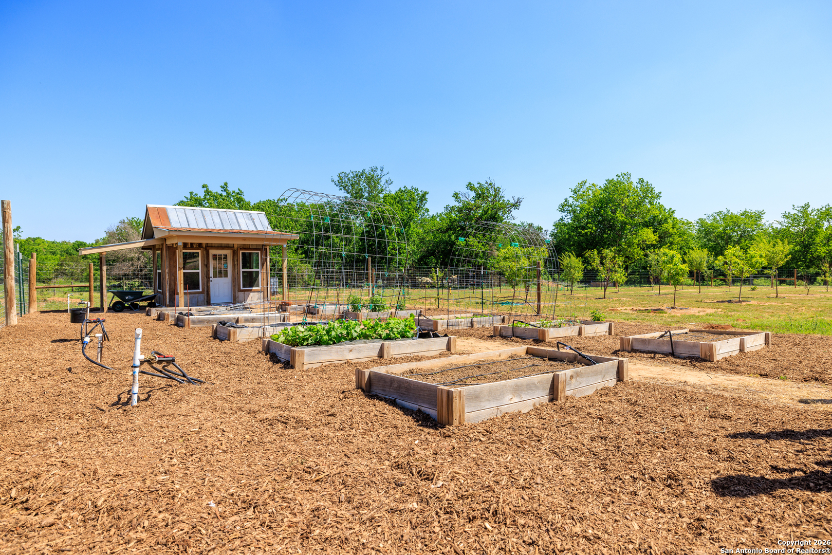main property photo 36