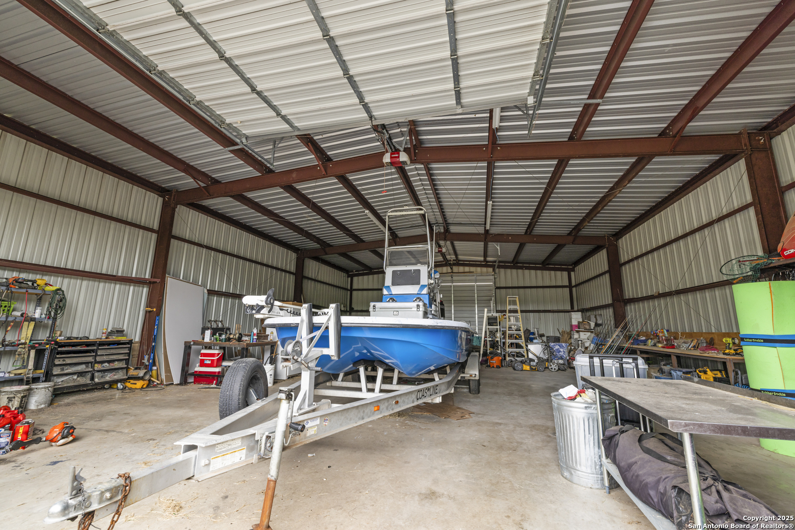 main property photo 34
