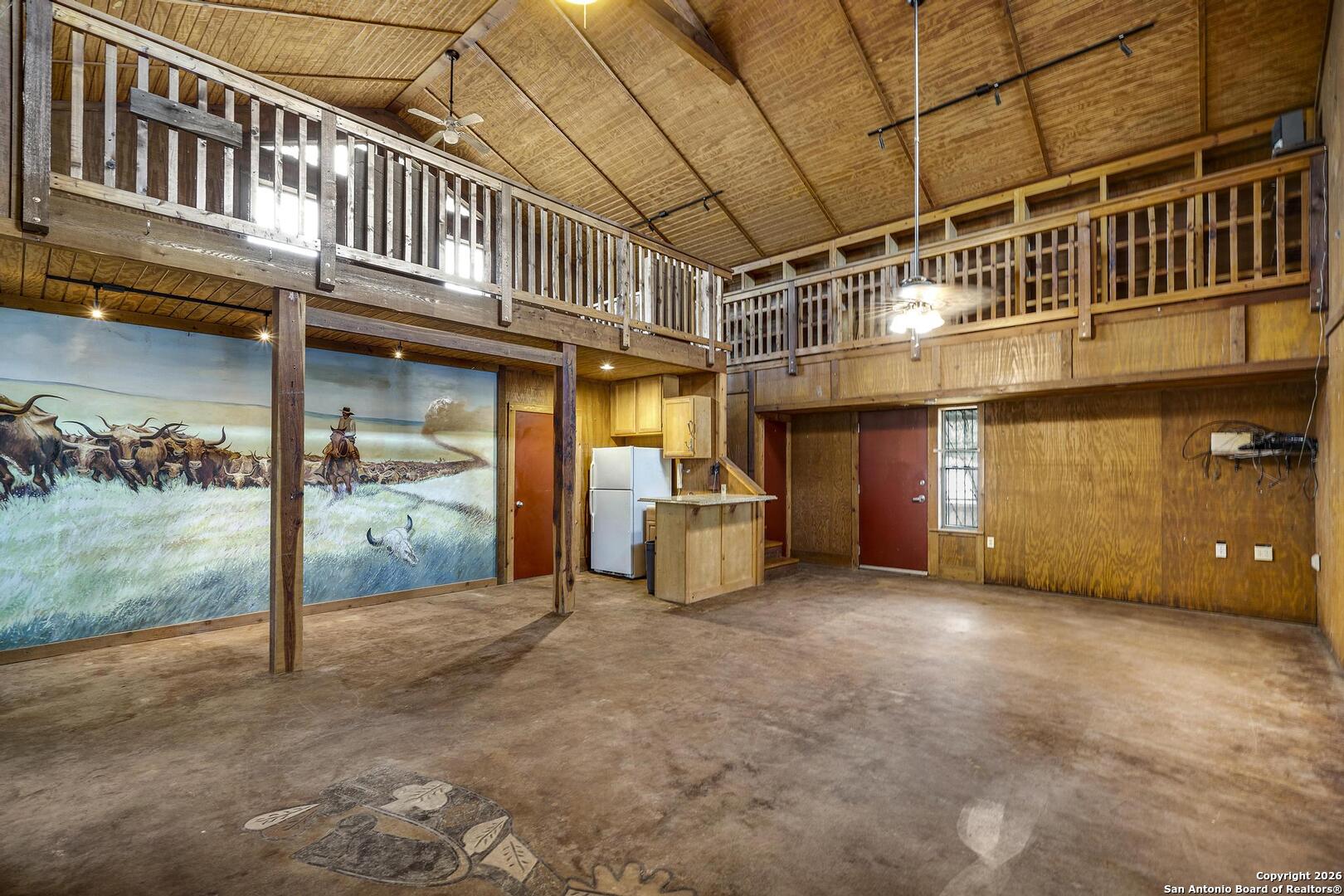 main property photo 20