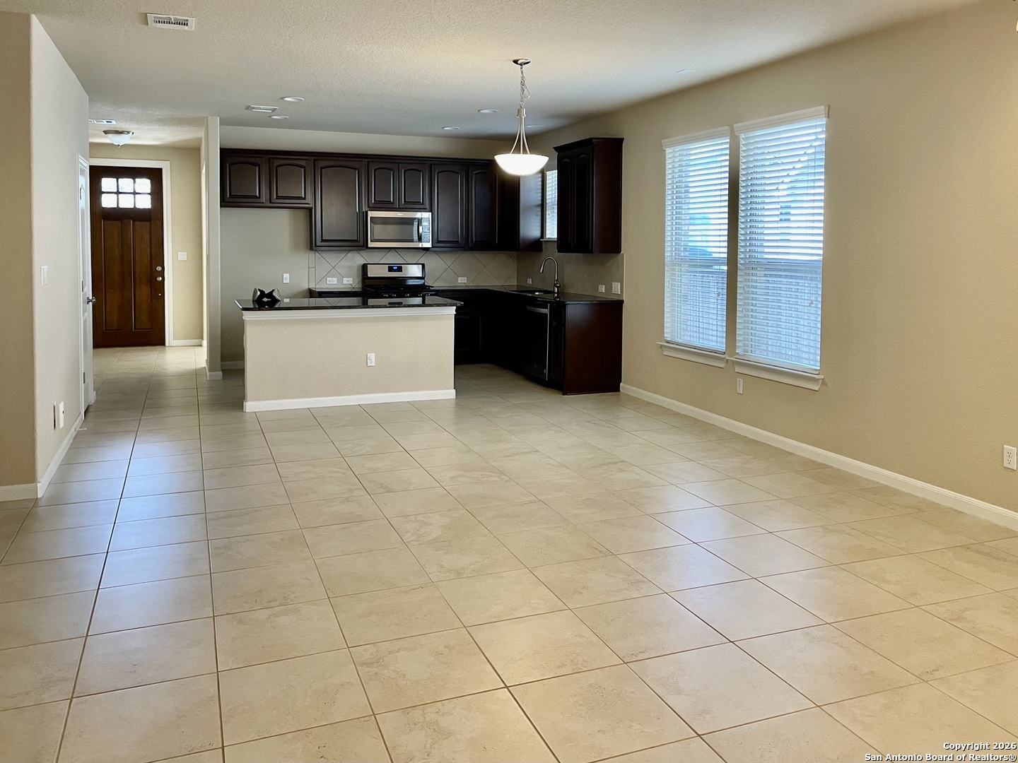 property viewer photo 5