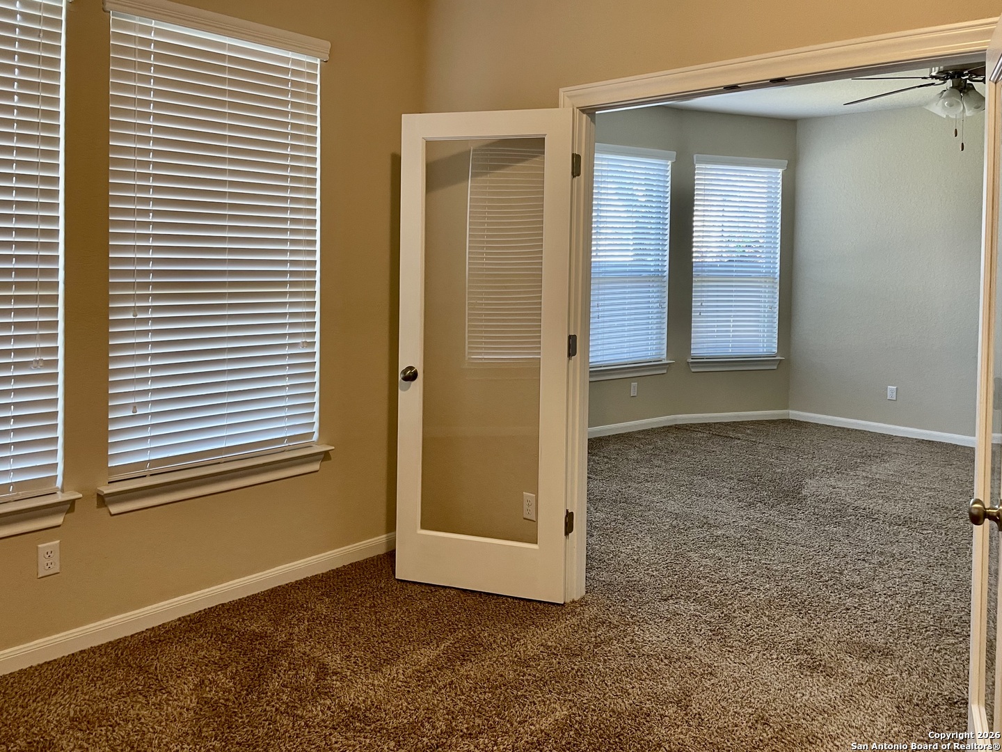 property viewer photo 8