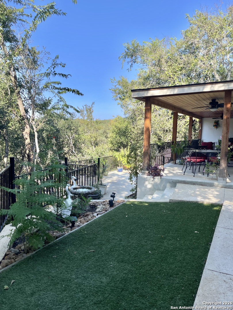 main property photo 23