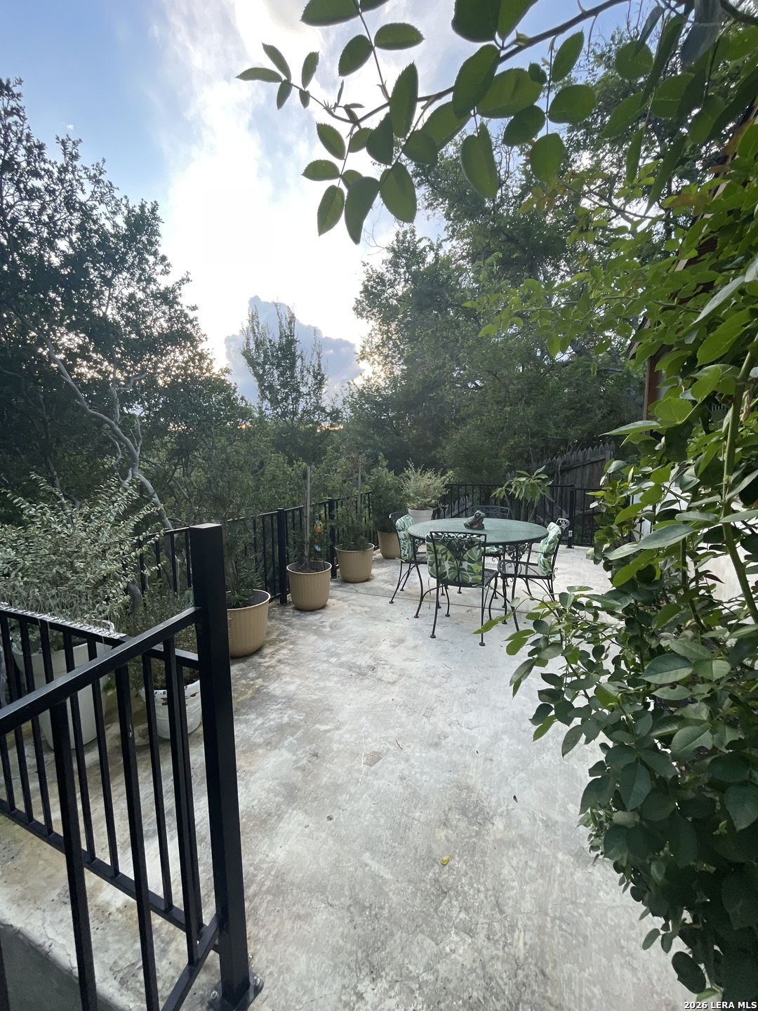 main property photo 38