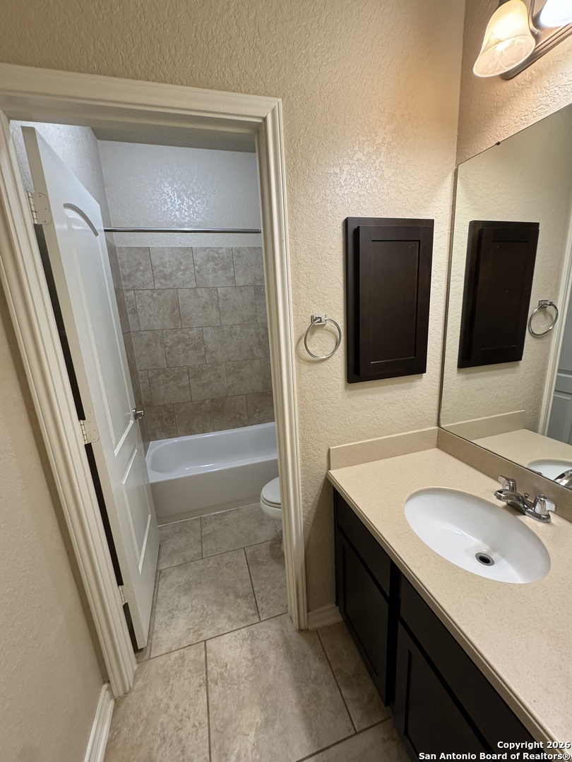 property viewer photo 17