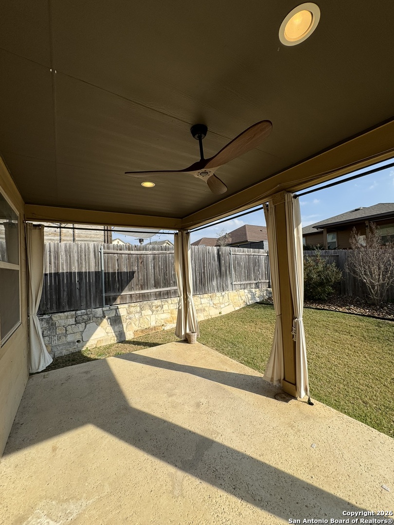 property viewer photo 25