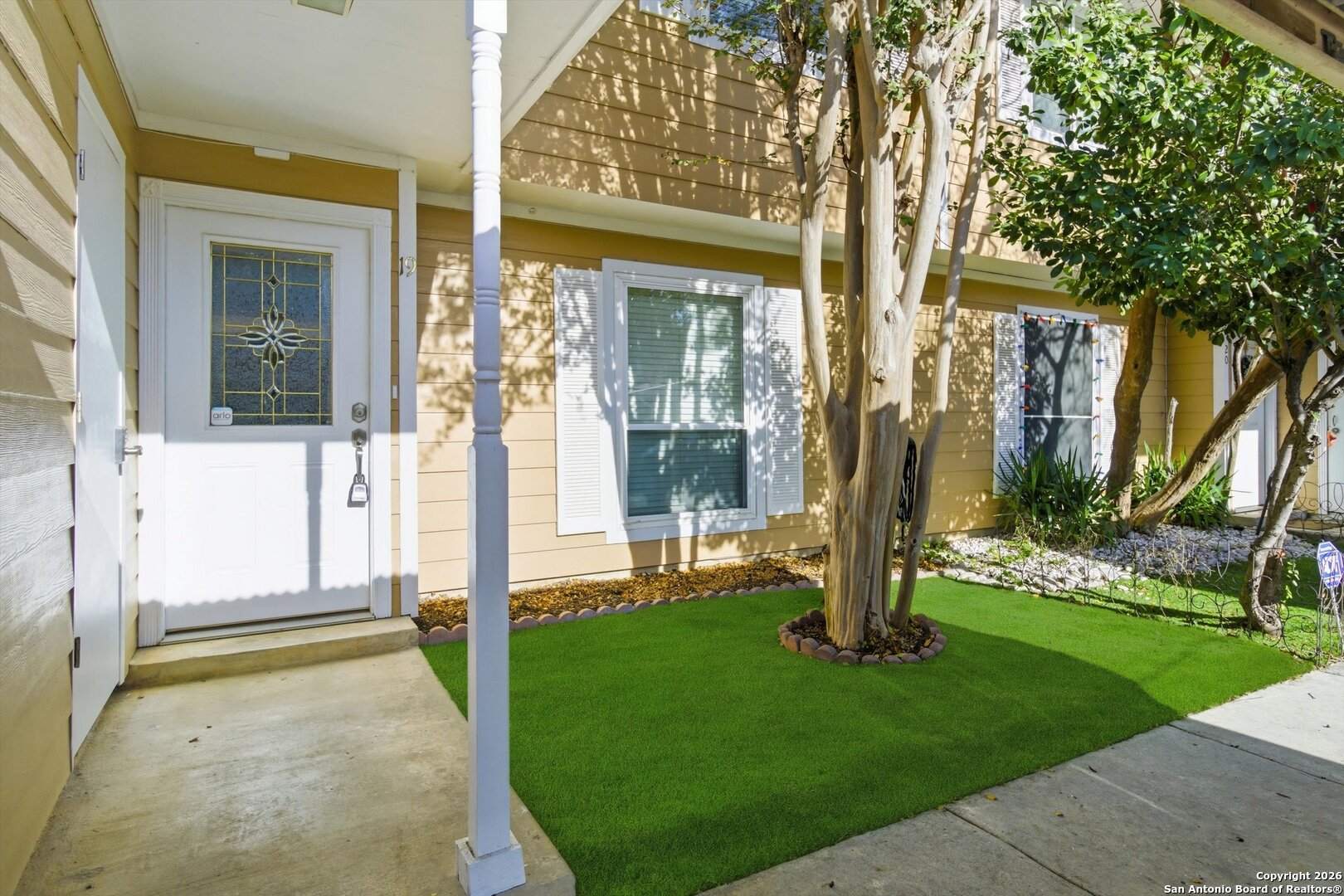 property viewer photo 1