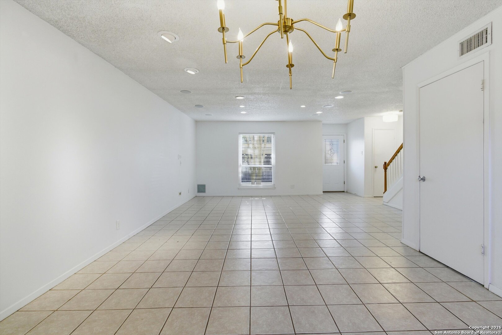 property viewer photo 5