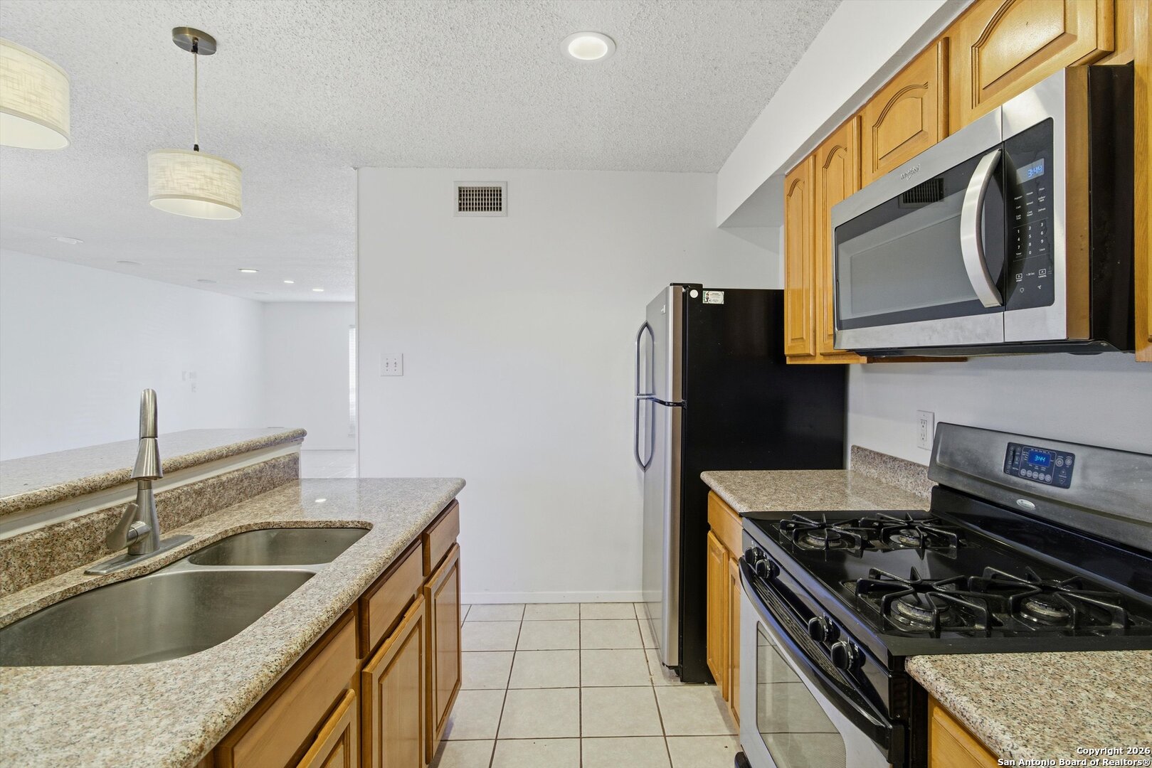 property viewer photo 7