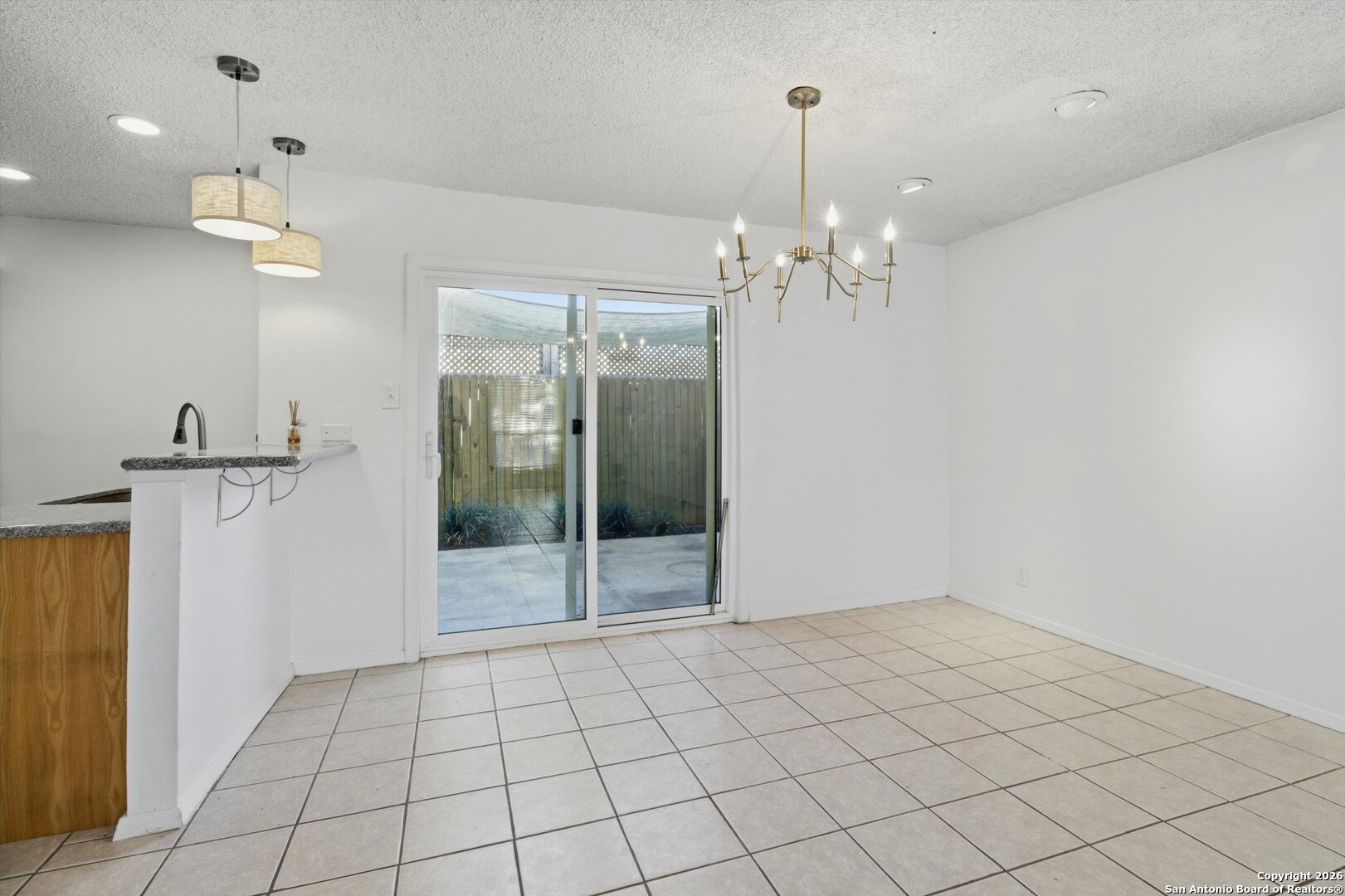 property viewer photo 8