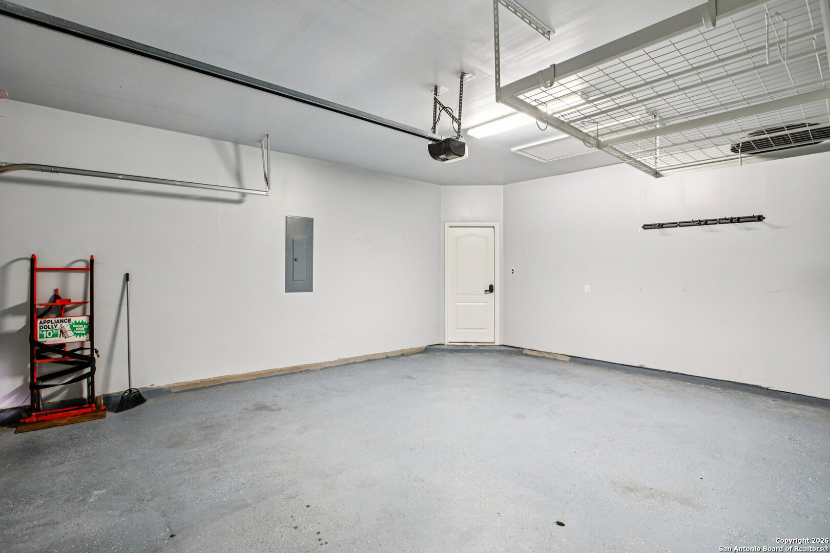 main property photo 35