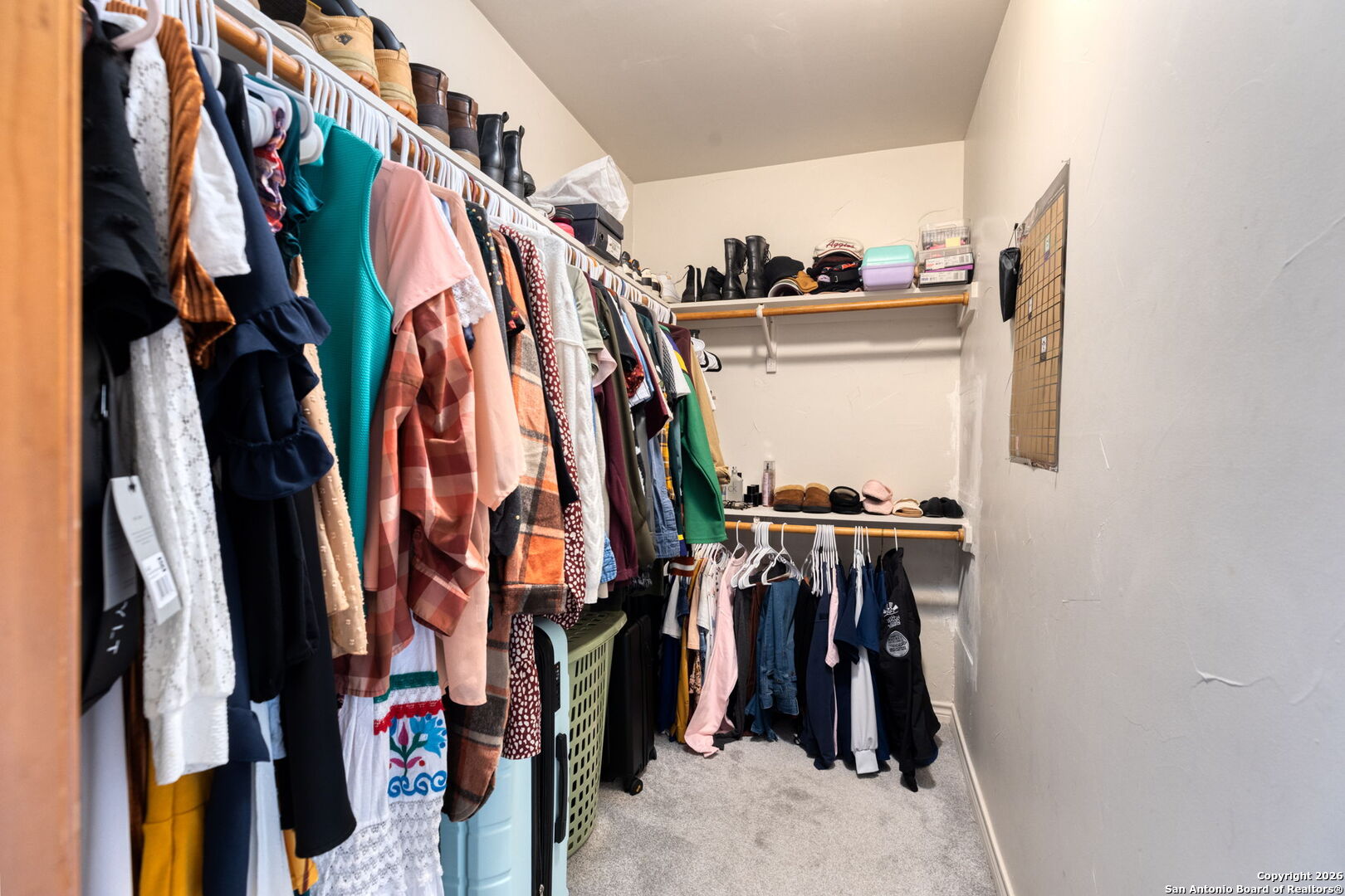 property viewer photo 10