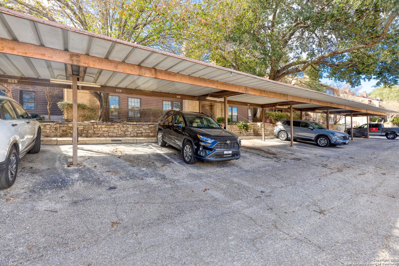 property viewer photo 15