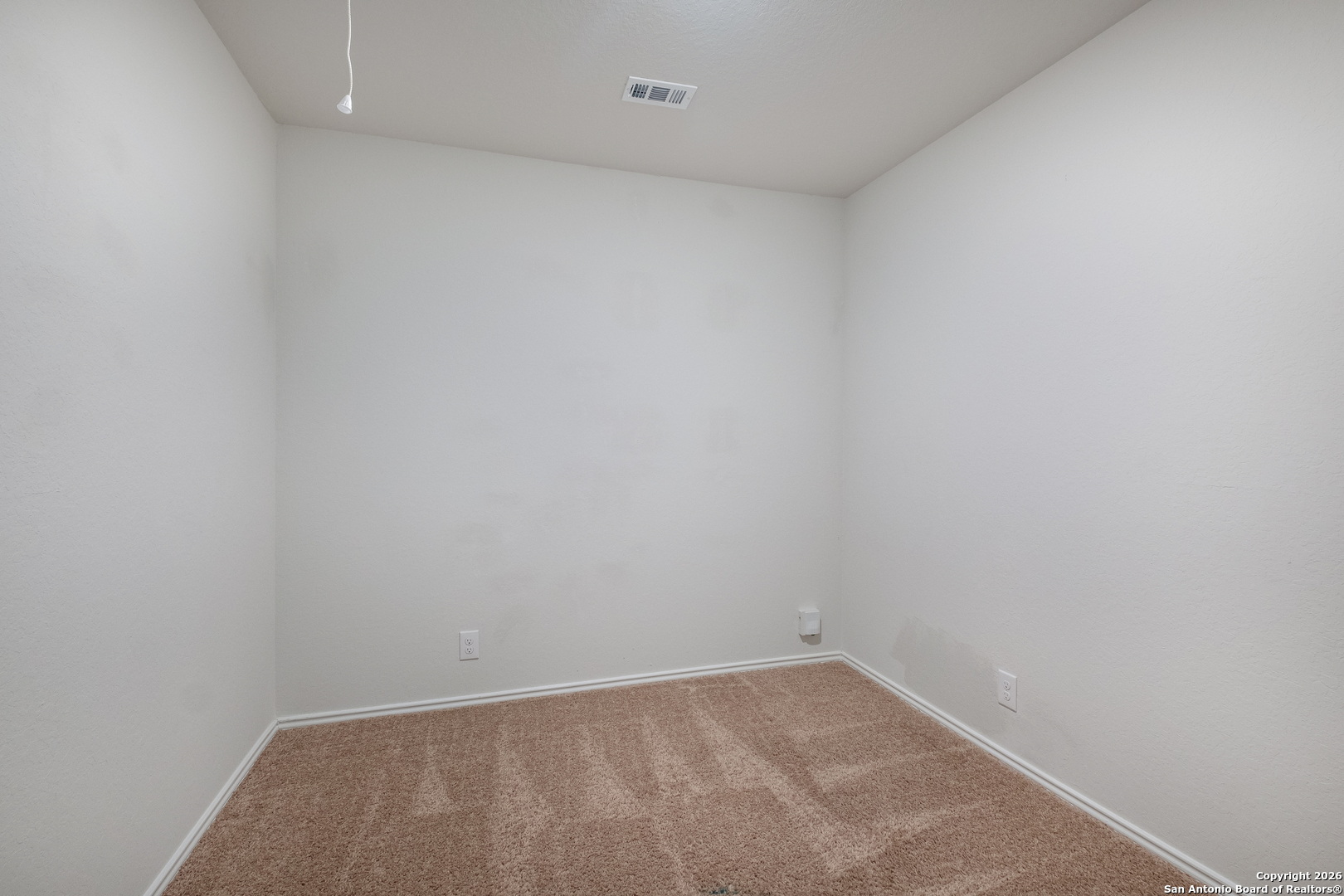property viewer photo 17