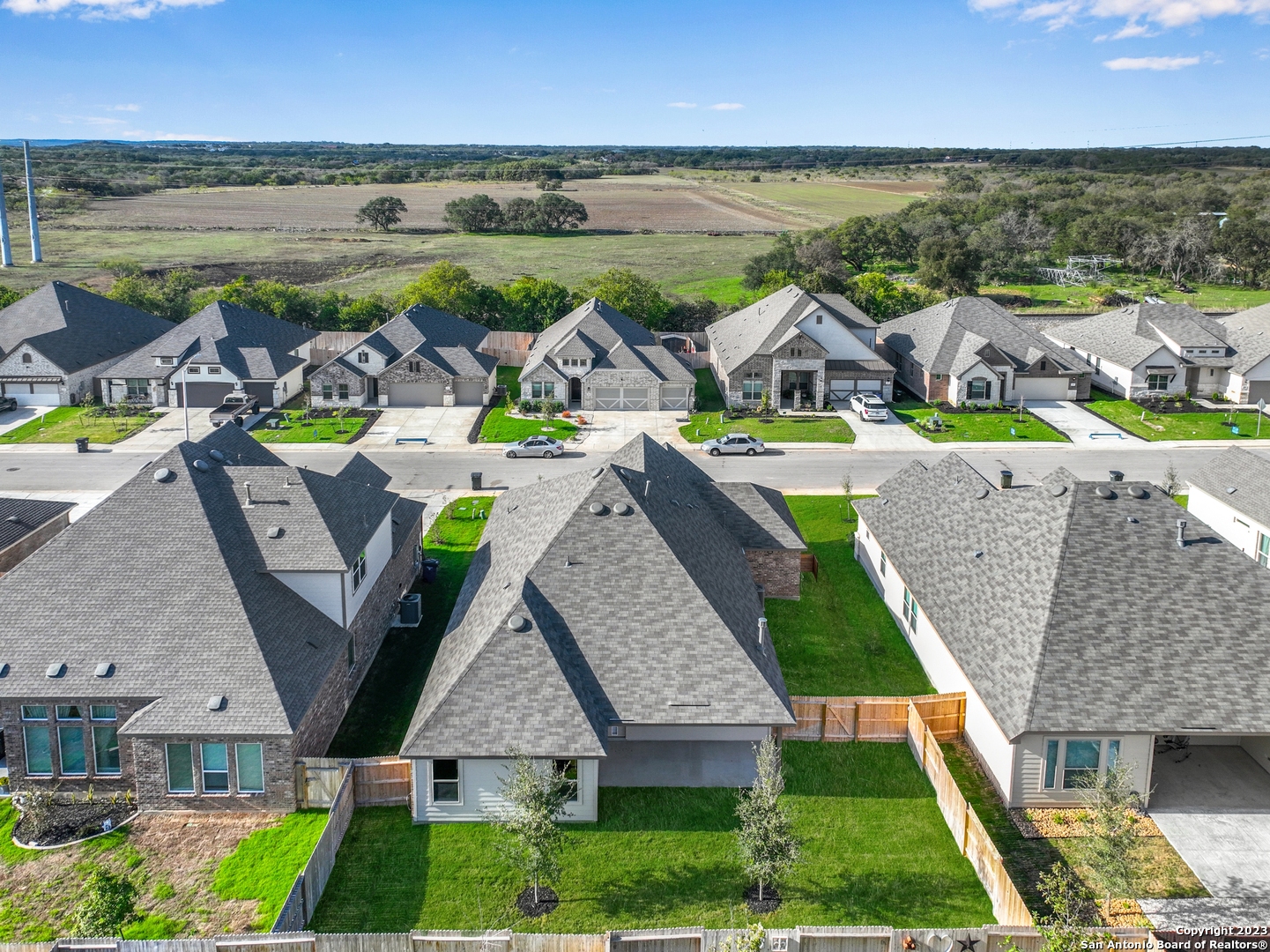 property viewer photo 1