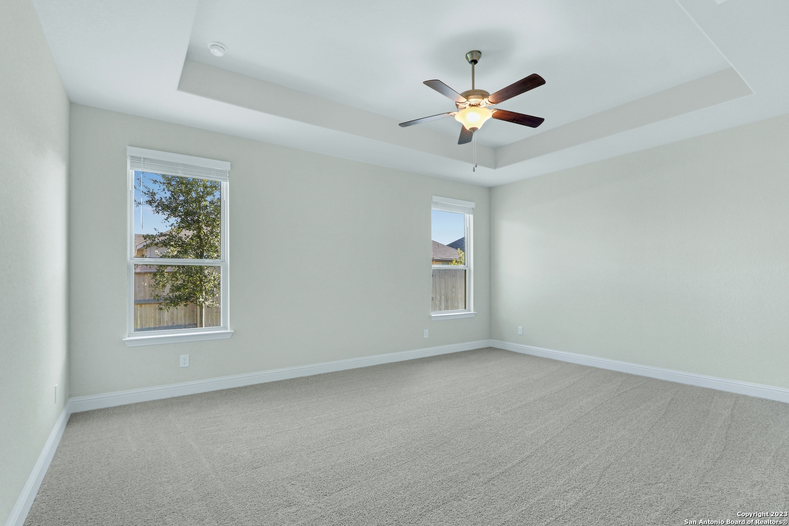 property viewer photo 13