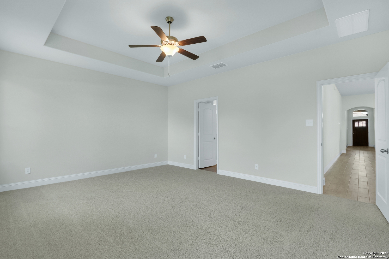 property viewer photo 7