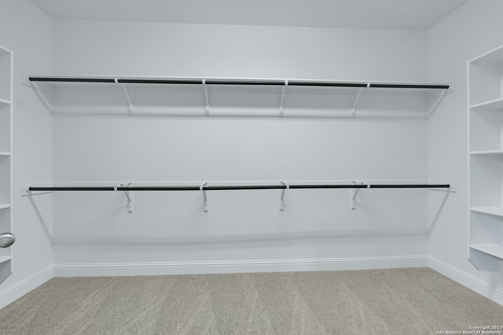 property viewer photo 9