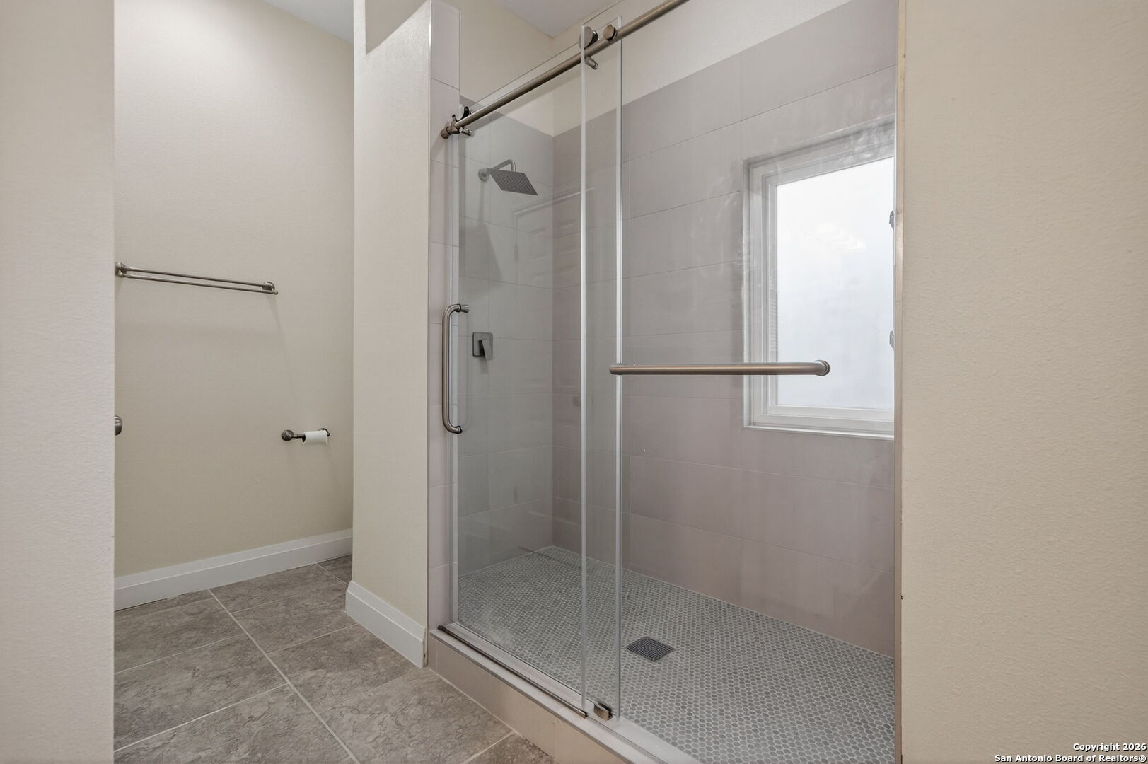 property viewer photo 17
