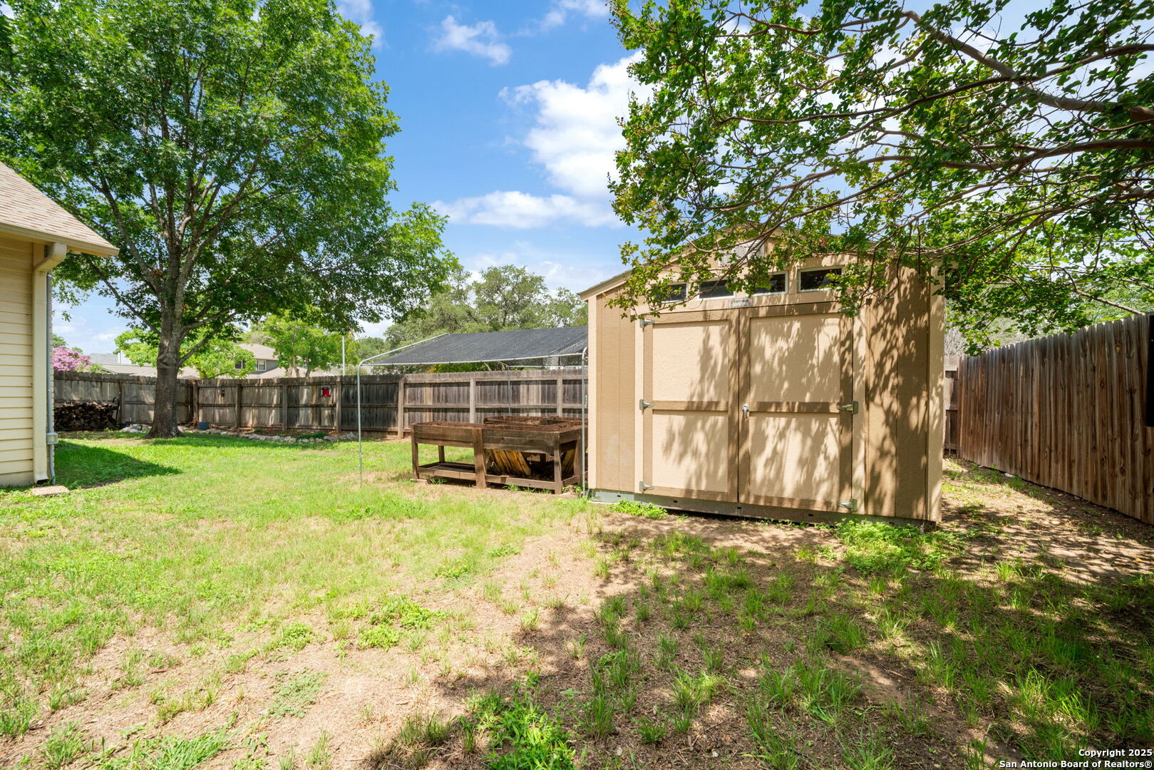 property viewer photo 22