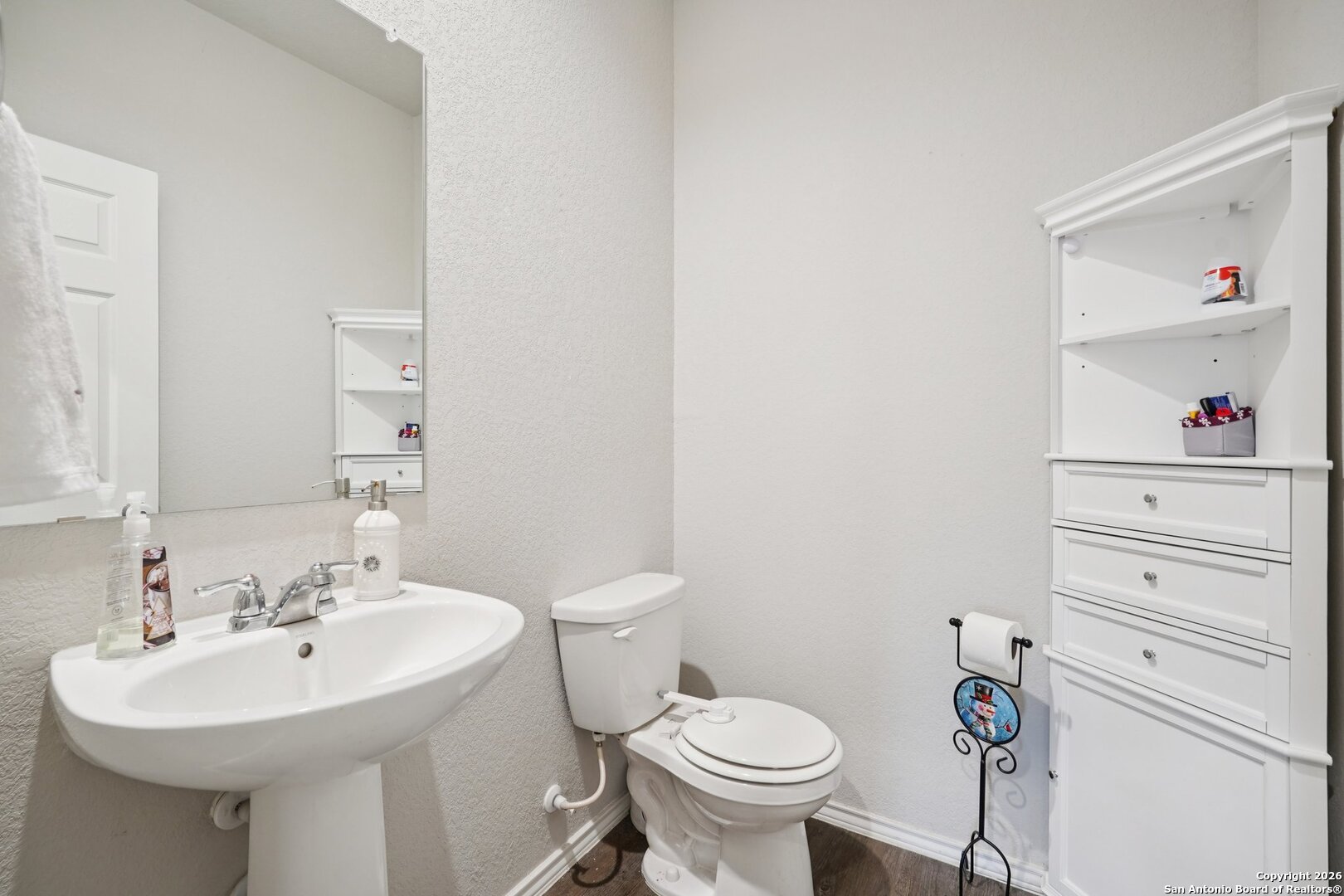 property viewer photo 25