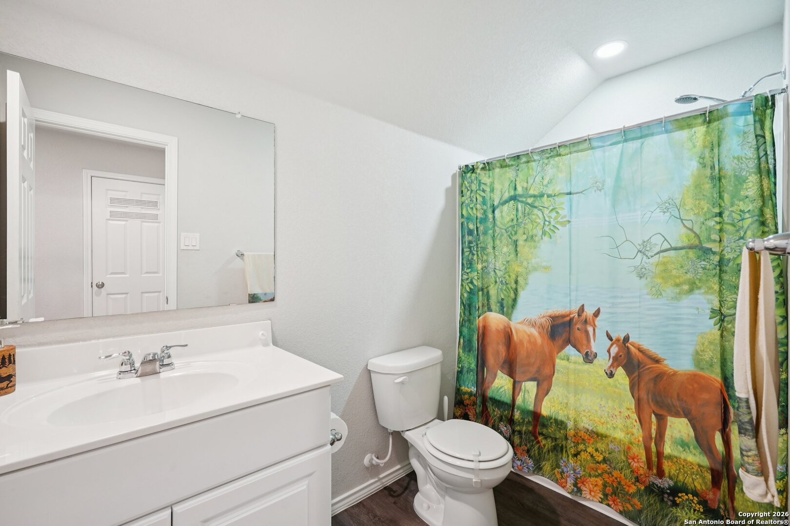 property viewer photo 32
